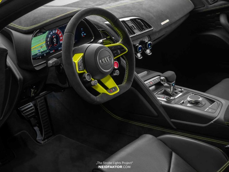 Audi R8 review 2023 | Auto Express